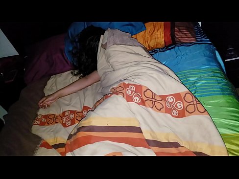 ❤️ Hijastro regañando a su joven madrastra mientras duerme Super sexo en es.extratorrents.top ❌️